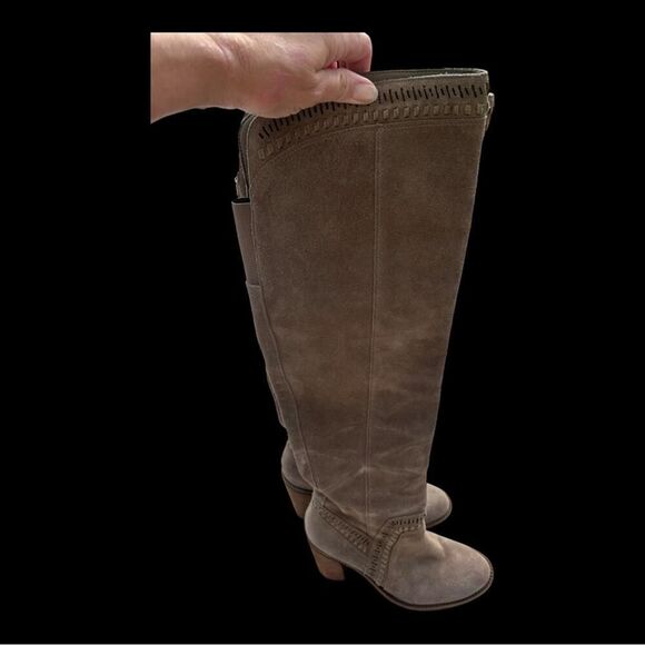 Brown Suede Boots Quiet Luzury Sz 9 n Knee‑High Block Heel Boho Chic Equestrian - Picture 10 of 16